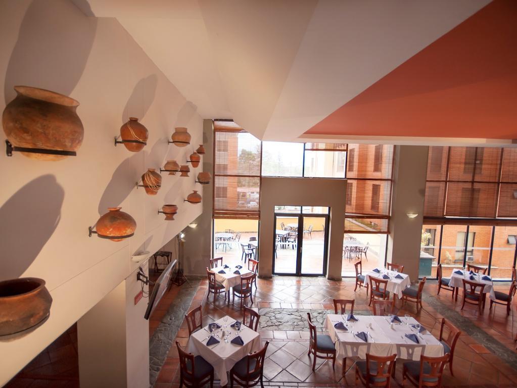 Armenia Hotel ภายนอก รูปภาพ