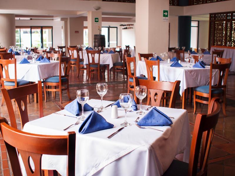 Armenia Hotel ภายนอก รูปภาพ