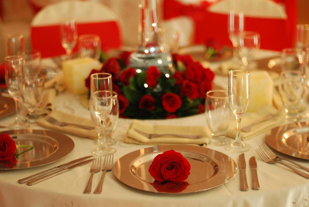 Armenia Hotel ภายนอก รูปภาพ