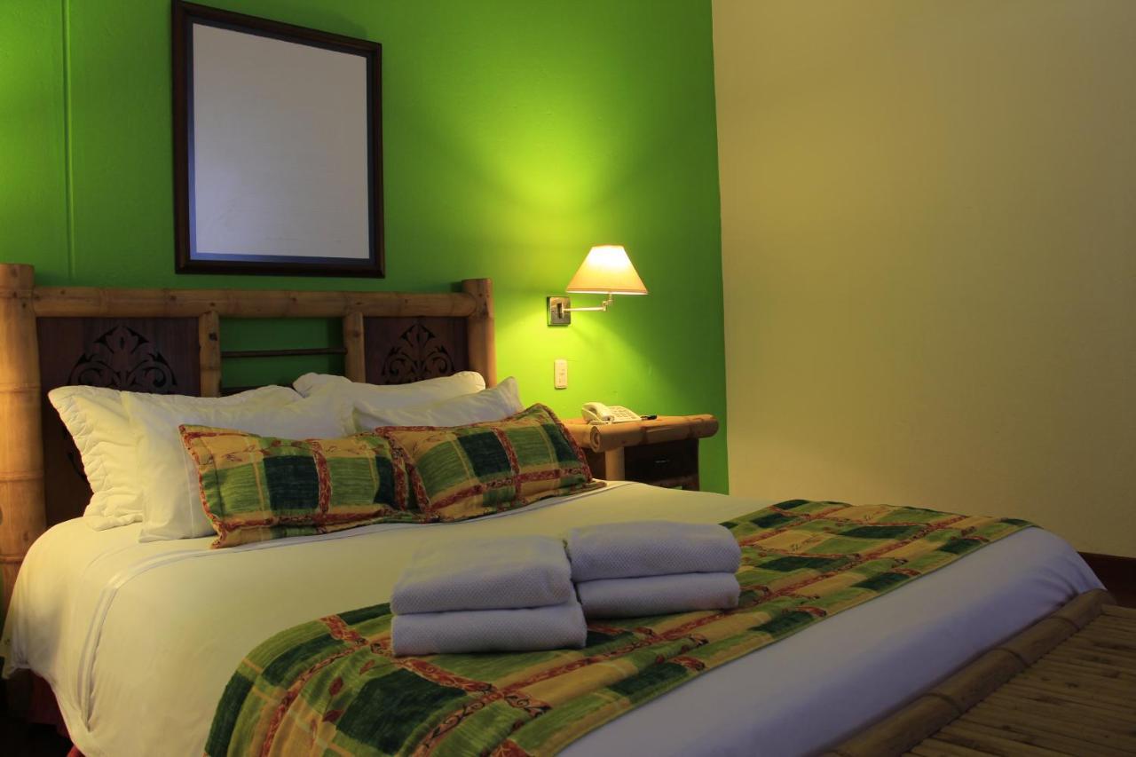 Armenia Hotel ภายนอก รูปภาพ